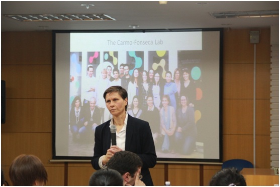 Carmo教授给师生们做了极为精彩学术讲座